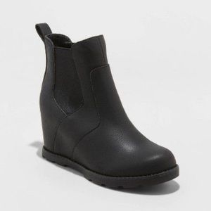 Universal Thread - Cassie boots